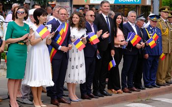 Drapelul României sărbătorit de social-democrații …