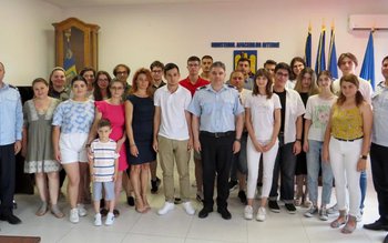 O nouă serie de voluntari …