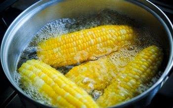 Cum se fierbe corect porumbul. …