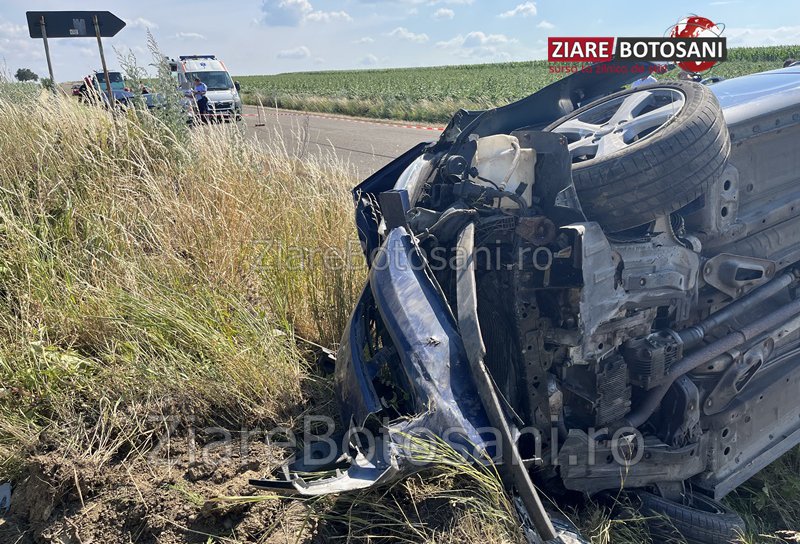 Accident în apropiere de Ibănești! O femeie și o fetiță au ajuns la spital după impactul dintre două mașini - FOTO