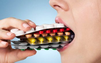 Excesul de antibiotice ne face …