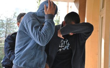 Botoșăneni reținuți pentru furt, violare …