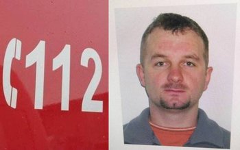 A plecat cu 32 de …