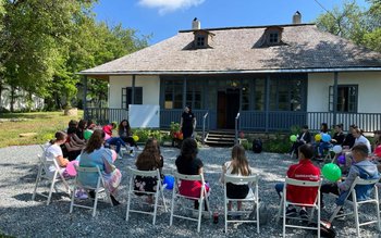„Povestea oraşului meu” – Caravana …
