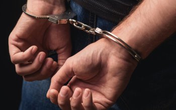 Polițiștii l-au arestat pe șoferul …