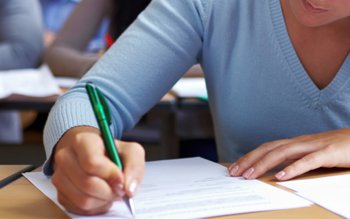 50 de elevi absenți la …