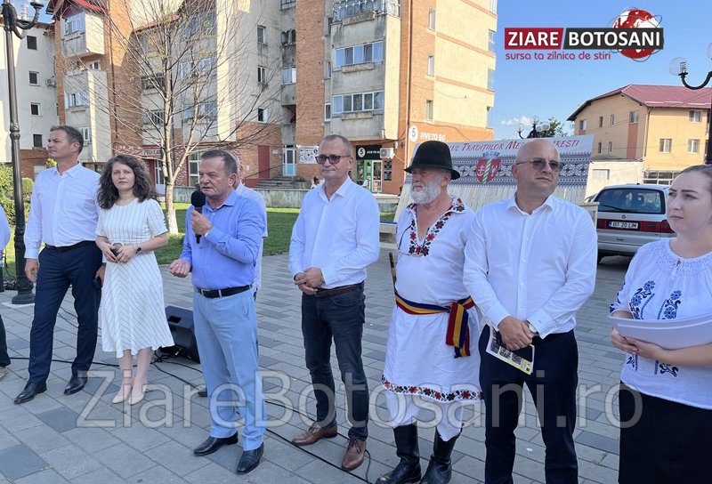 Ediția a IX-a a Festivalului Tradițiilor Meșteșugărești a debutat oficial la Dorohoi - FOTO