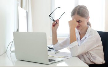 Cum să ne protejăm vederea …