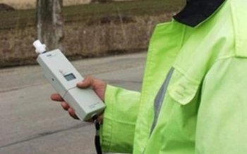 Tânăr oprit de polițiști pentru …