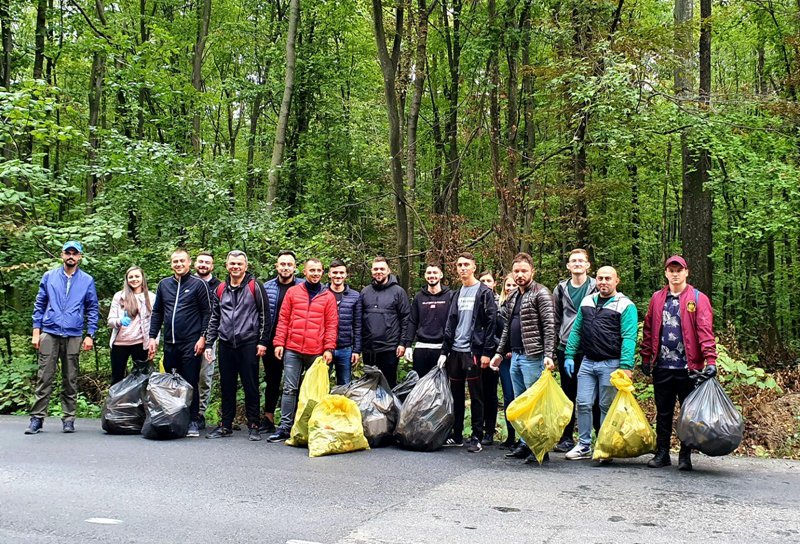 Polițiștii au contribuit la ecologizarea județului – FOTO