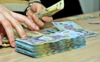 Tânără cercetată după ce a …