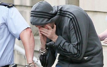 Doi tineri reținuți după ce …