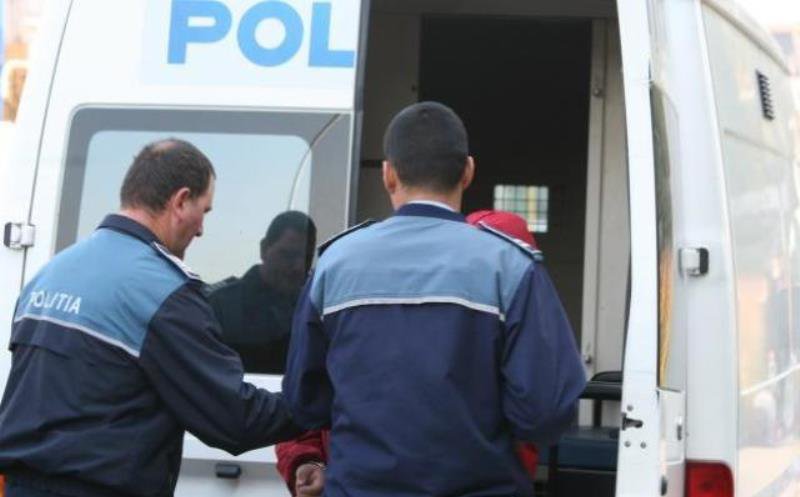 Polițișii din Gorbănești au identificat un tânăr urmărit la nivel național