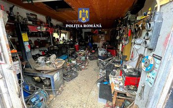 Controale ale polițiștilor la locuința …
