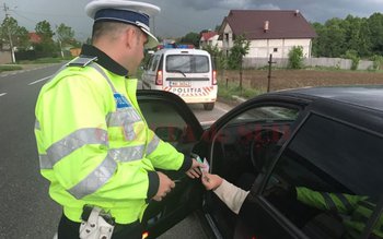 Tânăr depistat la volan deși …