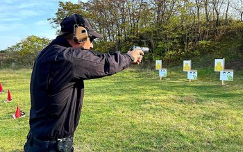 Activități de pregătire profesională a …