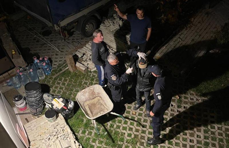 Tentativă de furt în miez de noapte, dejucată de un jandarm aflat în timpul liber