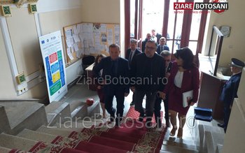 Ministrul Culturii, Lucian Romașcanu, a …