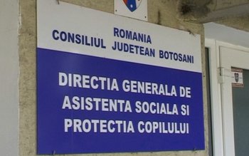 Sediul DGASPC Botoșani luminat astăzi …