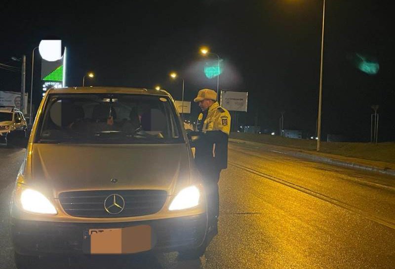 Depistat la volan pe o stradă din Botoșani, deși nu deținea permis de conducere