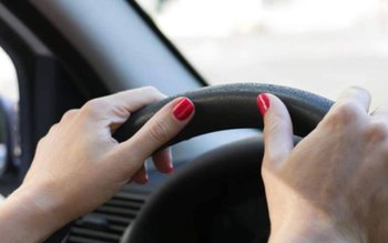 Accident provocat de o șoferiță …