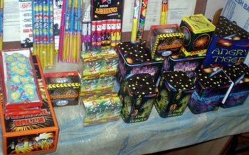 Materiale pirotehnice confiscate de polițiști