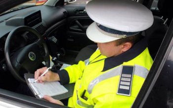 Bărbat reținut după ce a …