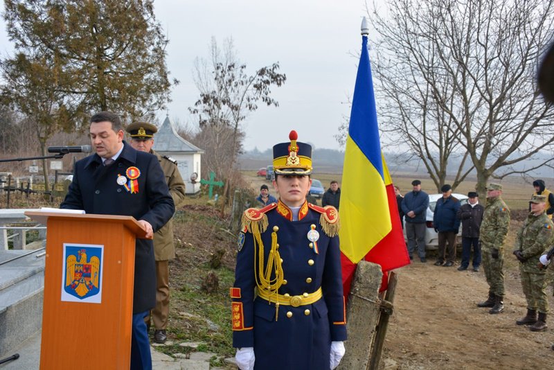 Prefectul județului Botoșani prezent la mai multe manifestări dedicate Zilei Victoriei Revoluției Române - FOTO