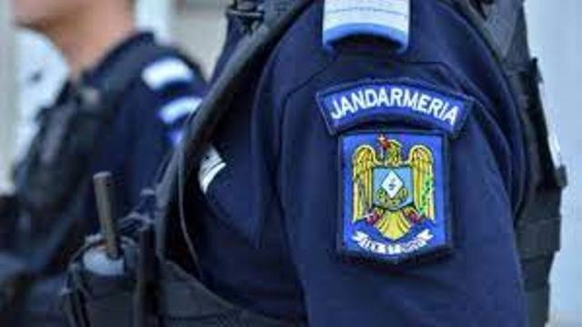 Jandarmii au suplimentat efectivele pentru ca botoșănenii să colinde în liniște