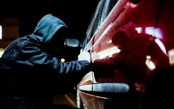 Tânăr reținut după ce a …