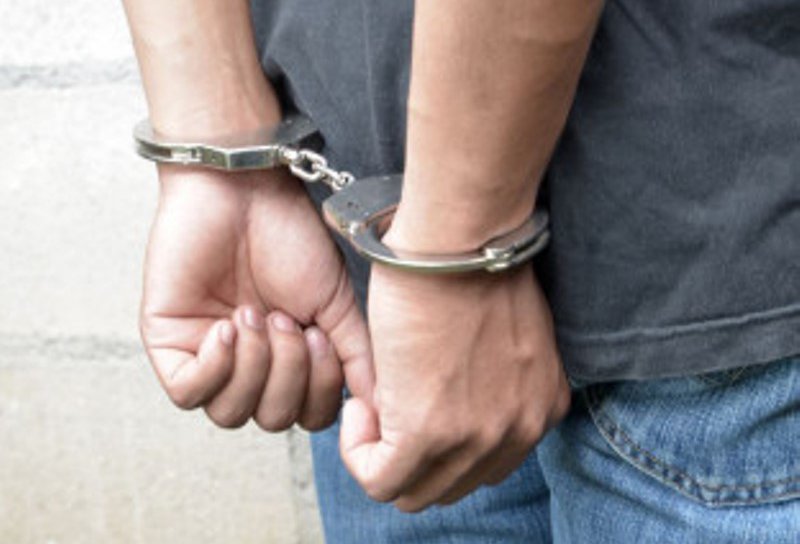 Bărbat dat în urmărire de autoritățile italiene arestat de polițiștii botoșăneni
