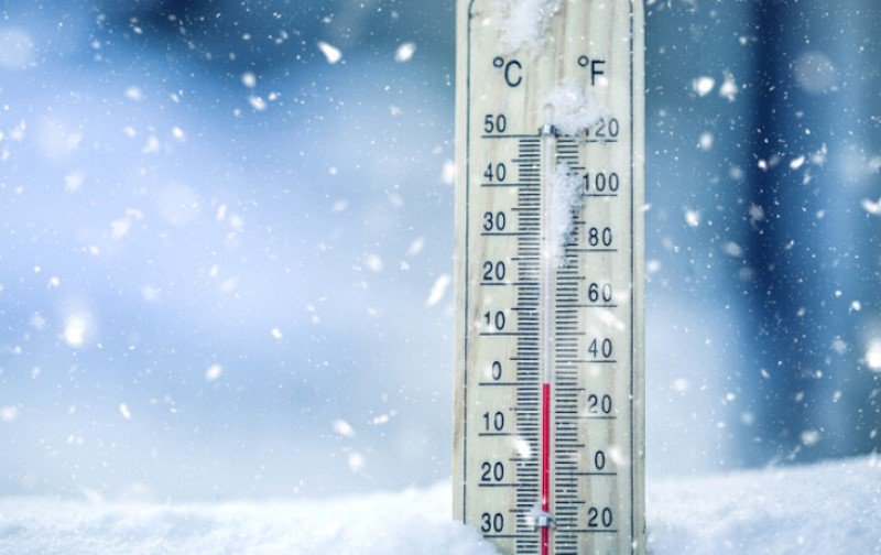 Vremea se răcește în toată țara! Sunt anunțate ninsori și temperaturi negative