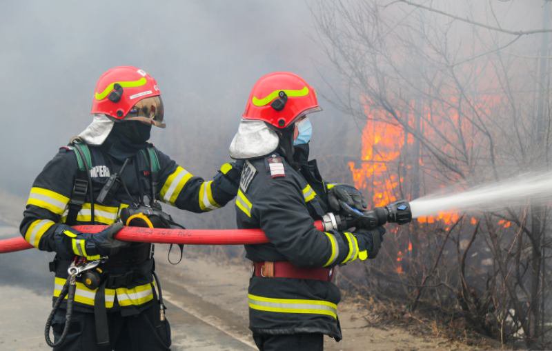 79 de intervenții ale pompierilor botoșăneni, în ultimele patru zile