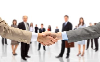 Peste 4000 de persoane angajate …