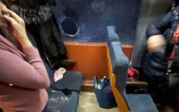 Femeie rănită de un bolovan …