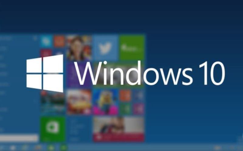 Windows 10 nu va mai putea fi descărcat. Microsoft forțează folosirea Windows 11