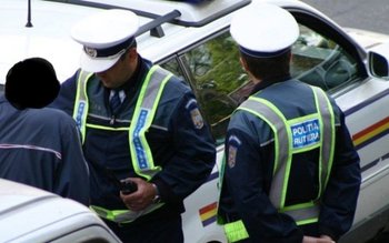 „Pirat” auto amendat pentru transport …