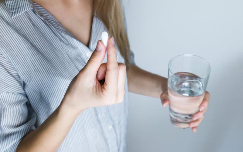 Studiu: Efecte adverse pe care le are aspirina