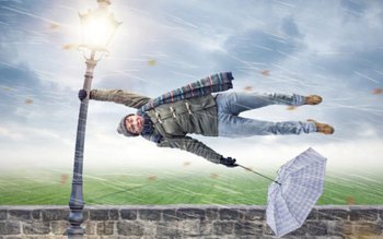 Atenție pe unde vă deplasați! …