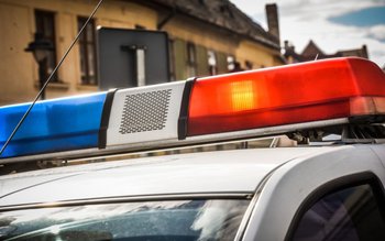 Tânăr prins băut la volanul …