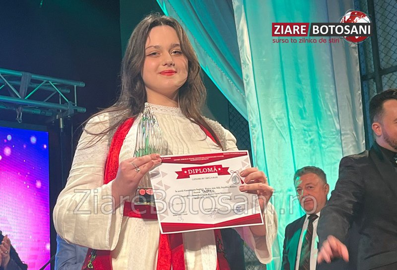 Trofeul Festivalului „Mărțișor Dorohoian” 2023 a fost câștigat de o tânără din Republica Moldova - FOTO