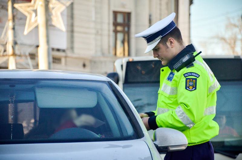 „Pirat” auto depistat și sancționat de polițiști la Botoșani. Vezi ce a pățit!