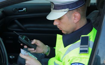 Tânăr de 17 ani, fără …