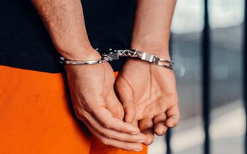 Tânăr de 19 ani reținut …