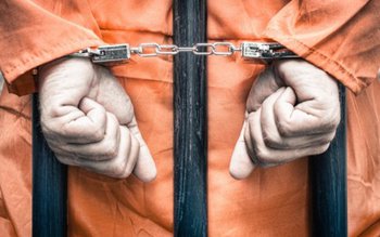 Tânăr ajuns după gratii pentru …