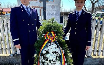 Omagiu adus unui polițist căzut …