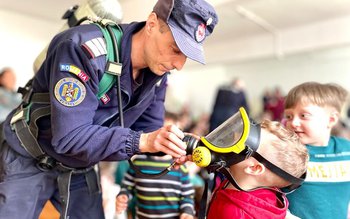 Continuă întâlnirile dintre elevi și …