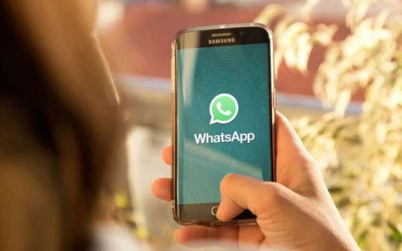 Cum să citești mesajele șterse de pe WhatsApp. Funcțiile de care probabil nu știai