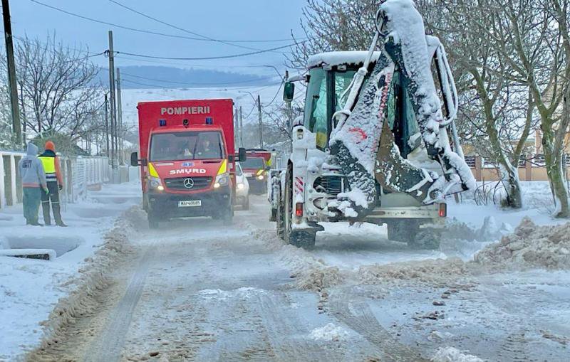 Drum județean închis din cauza zăpezii