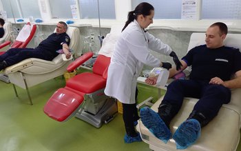 Peste 11 litri de sânge …